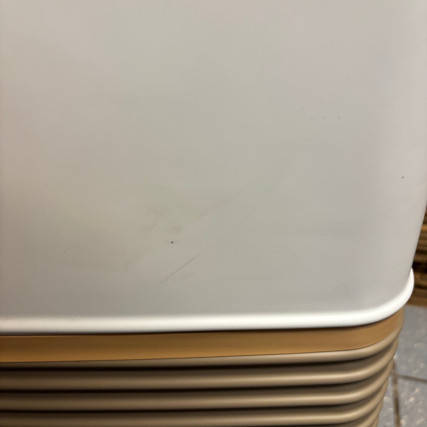 Tweede Kans | Princetown Groot (Taupe-Ivoor) | 75x52x30cm | Enrico-Benetti
